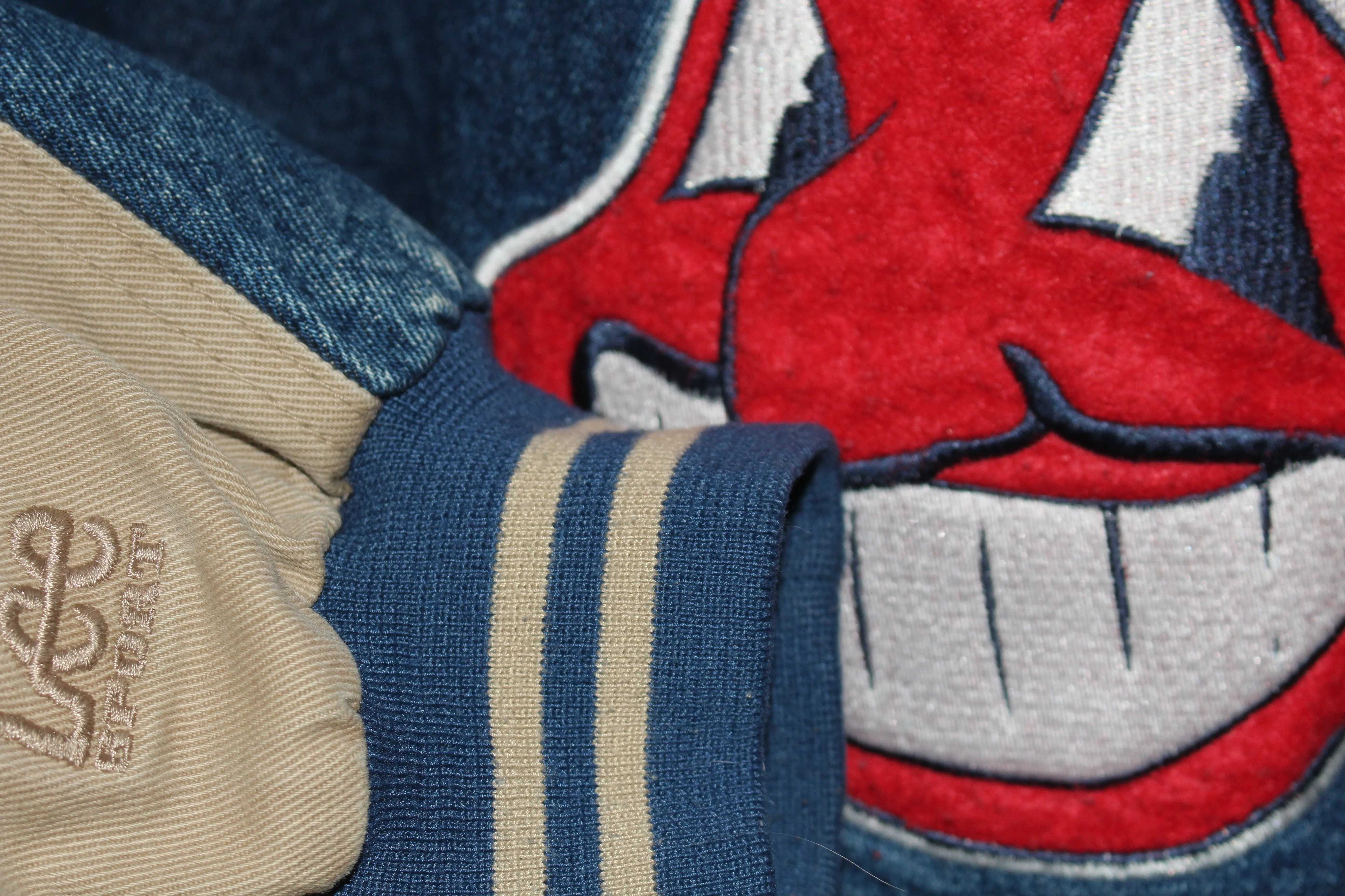 Cleveland Indians Lee Sport Denim Khaki Bomber Jacket (XXL)