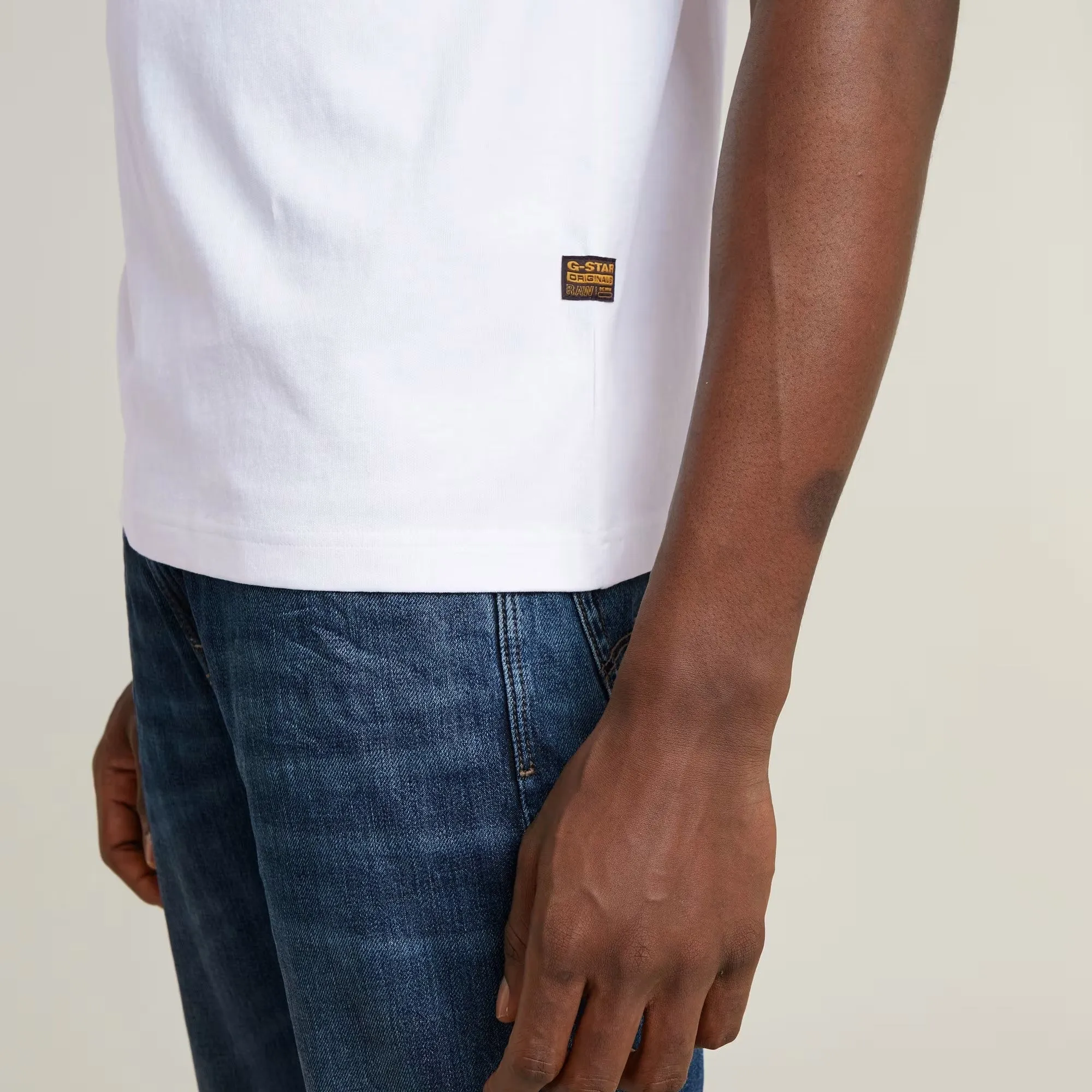 Embro Print R T (White) - D25533-C336-110